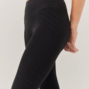 PACT Brushed Pintuck Black Organic Moto Legging Medium